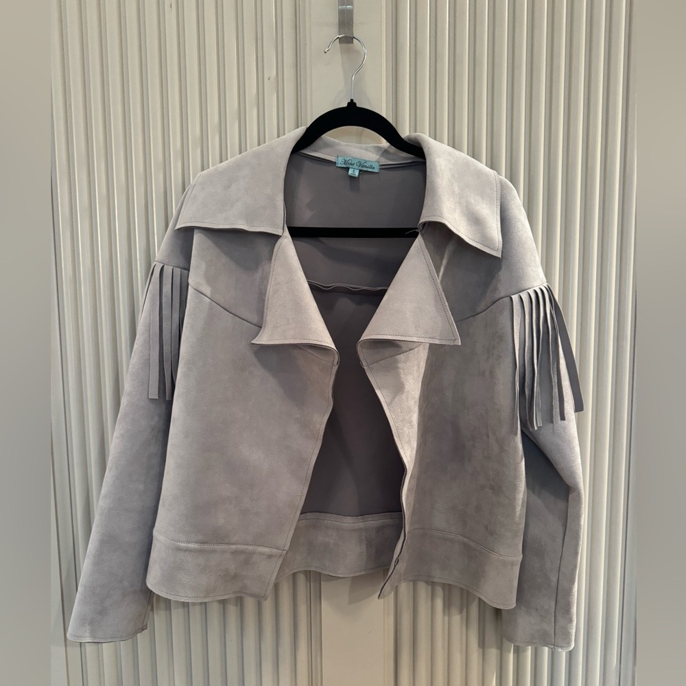 Mint Vanilla Elegant Women's Light Gray Suede Blazer Size 8